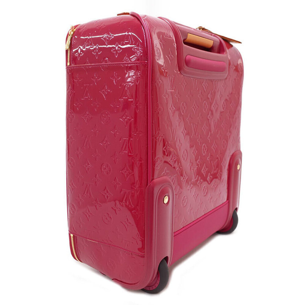 Louis Vuitton on Carry Pegasus Case Vernis Monogram